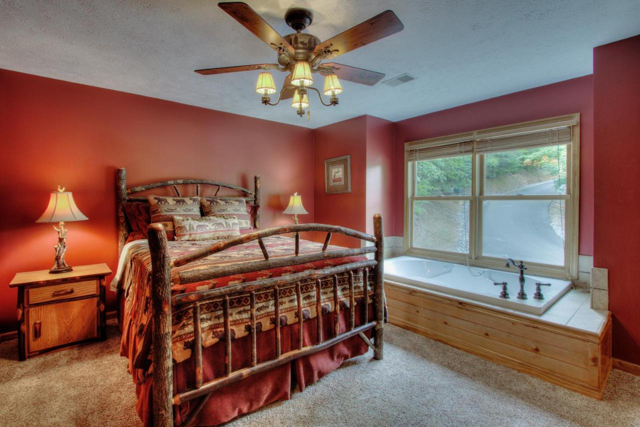 Gorgeous "Country Roads" By Honeybearcabins 4Br 4Ba, Next To Pool, Easy Drive, Main Strip Location! Пиджен-Фордж Экстерьер фото