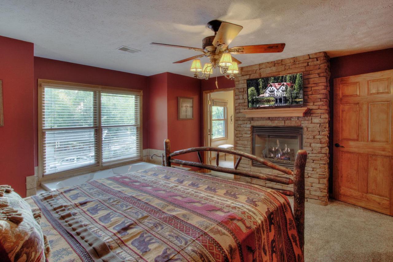 Gorgeous "Country Roads" By Honeybearcabins 4Br 4Ba, Next To Pool, Easy Drive, Main Strip Location! Пиджен-Фордж Экстерьер фото