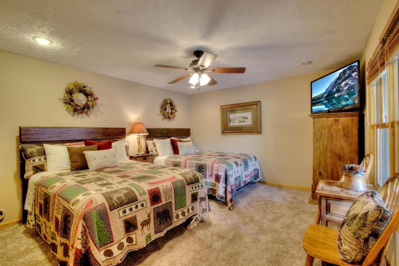 Gorgeous "Country Roads" By Honeybearcabins 4Br 4Ba, Next To Pool, Easy Drive, Main Strip Location! Пиджен-Фордж Экстерьер фото